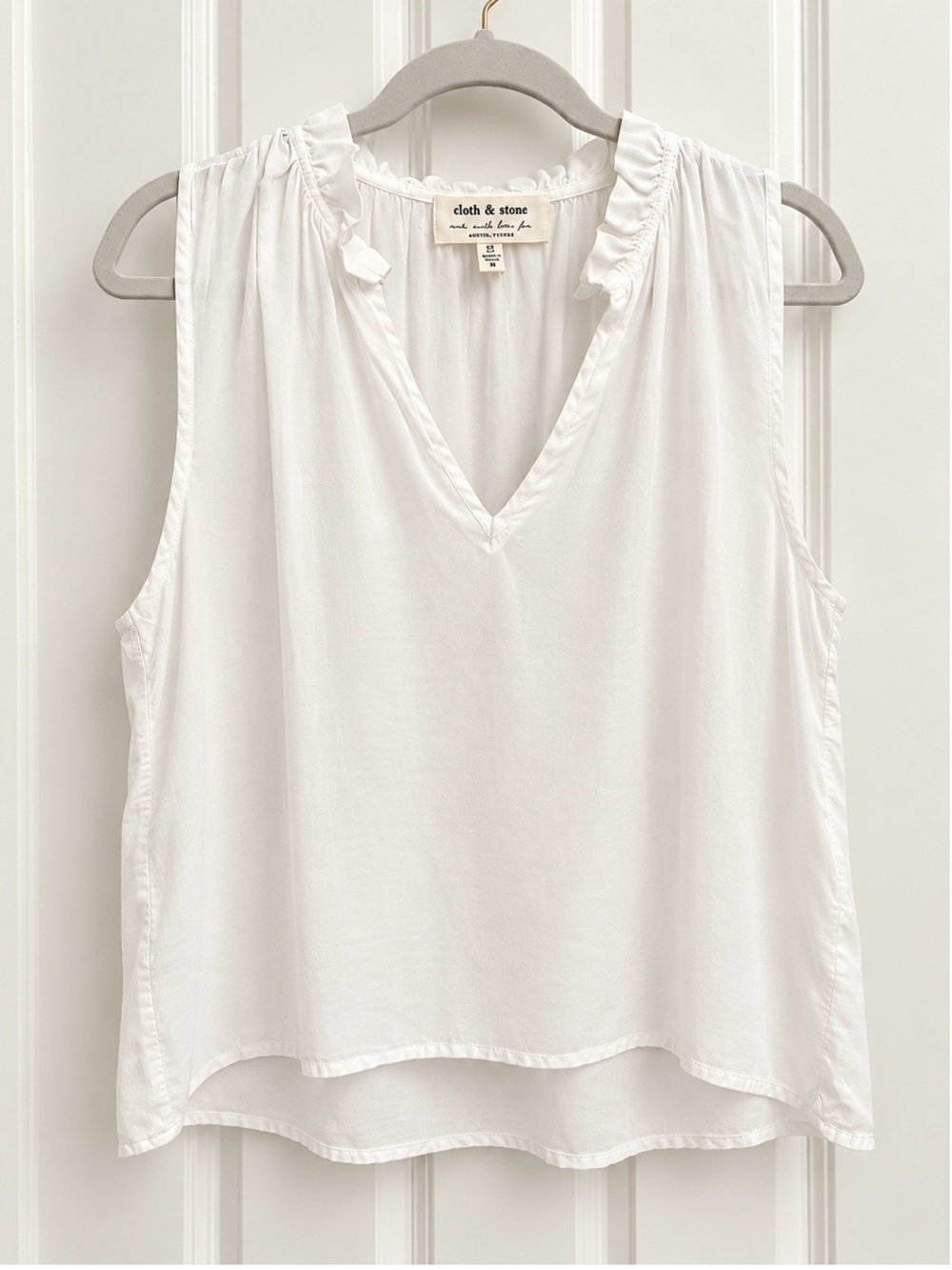 Cloth & Stone Mira Ruffled Tank Anthropologie White M worn 1x
